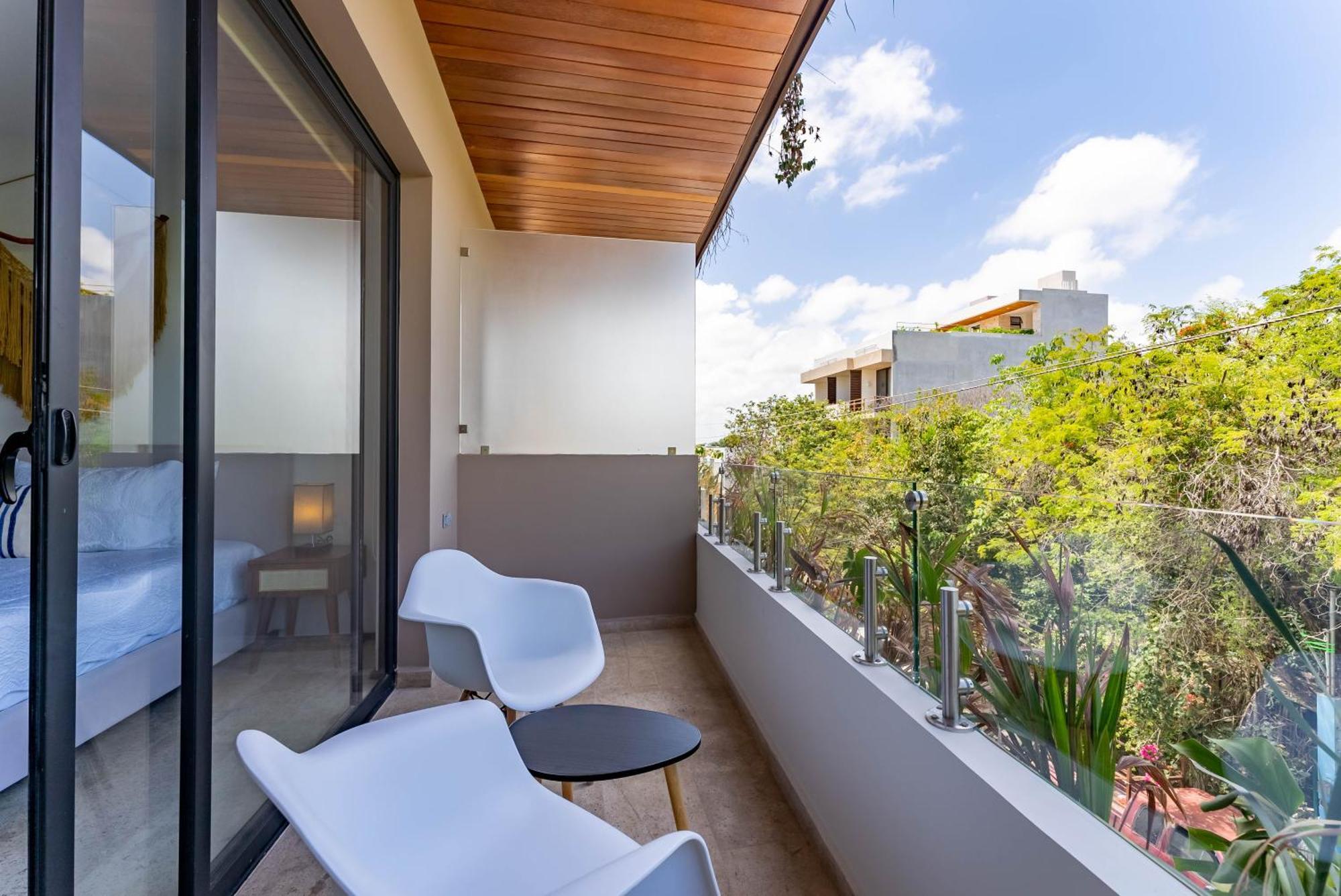 Menesse Apartments 图卢姆 外观 照片