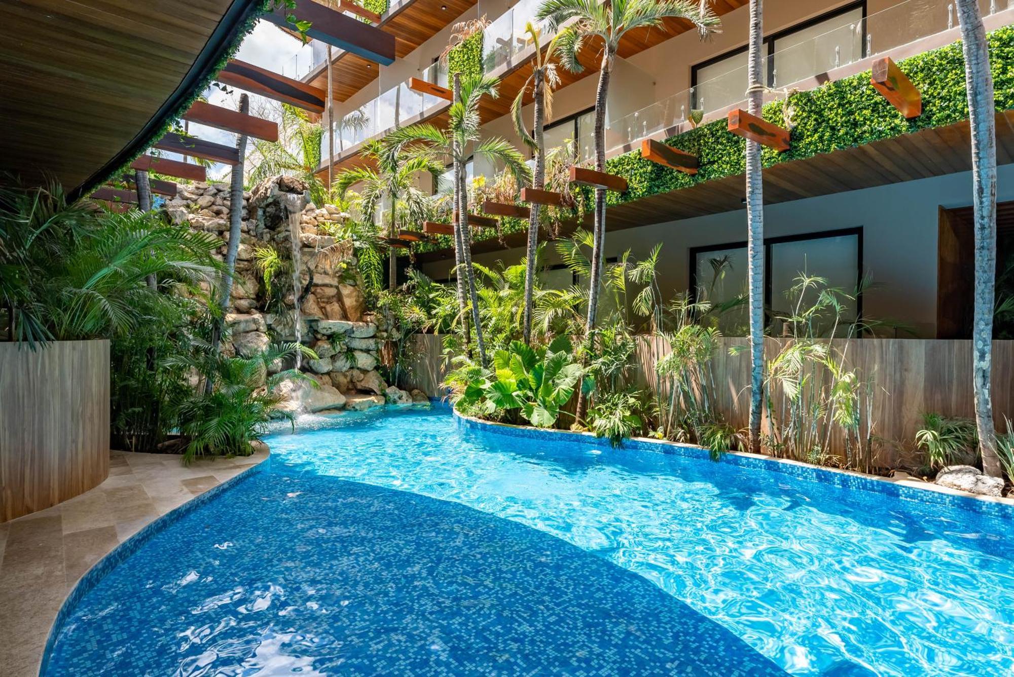 Menesse Apartments 图卢姆 外观 照片